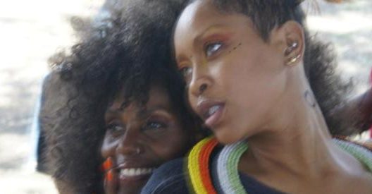 Erykah Badu, Naturally isis
